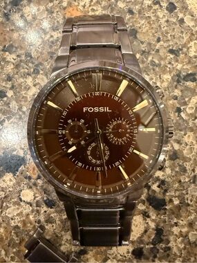 Fossil Men's chronograph watch, brown/bronze. EUC